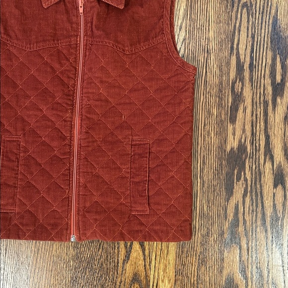 Vintage Rust Quilted Vest - Picture 4 of 7